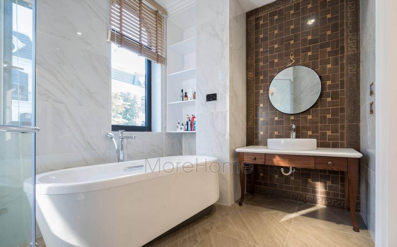 Gạch lát nền LG cao cấp vân đá được thiết kế để chống trượt và chống ố ở phòng tắm.